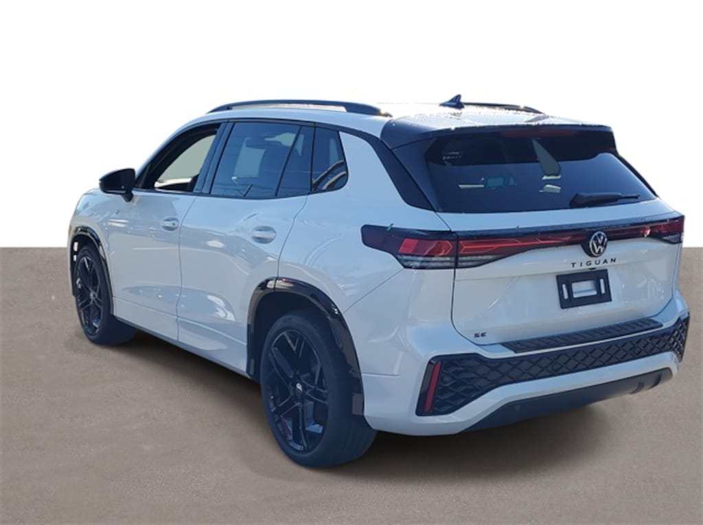 New 2026 Volkswagen Tiguan 2.0T SE SUV