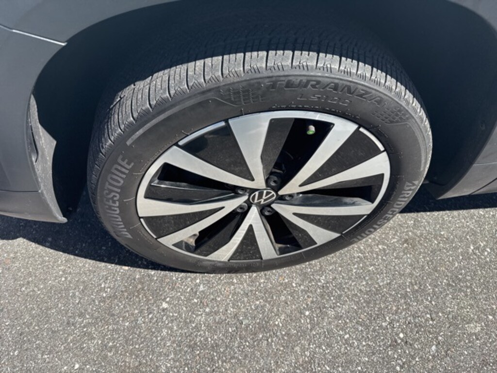 Used 2022 Volkswagen Taos 1.5T SE SUV