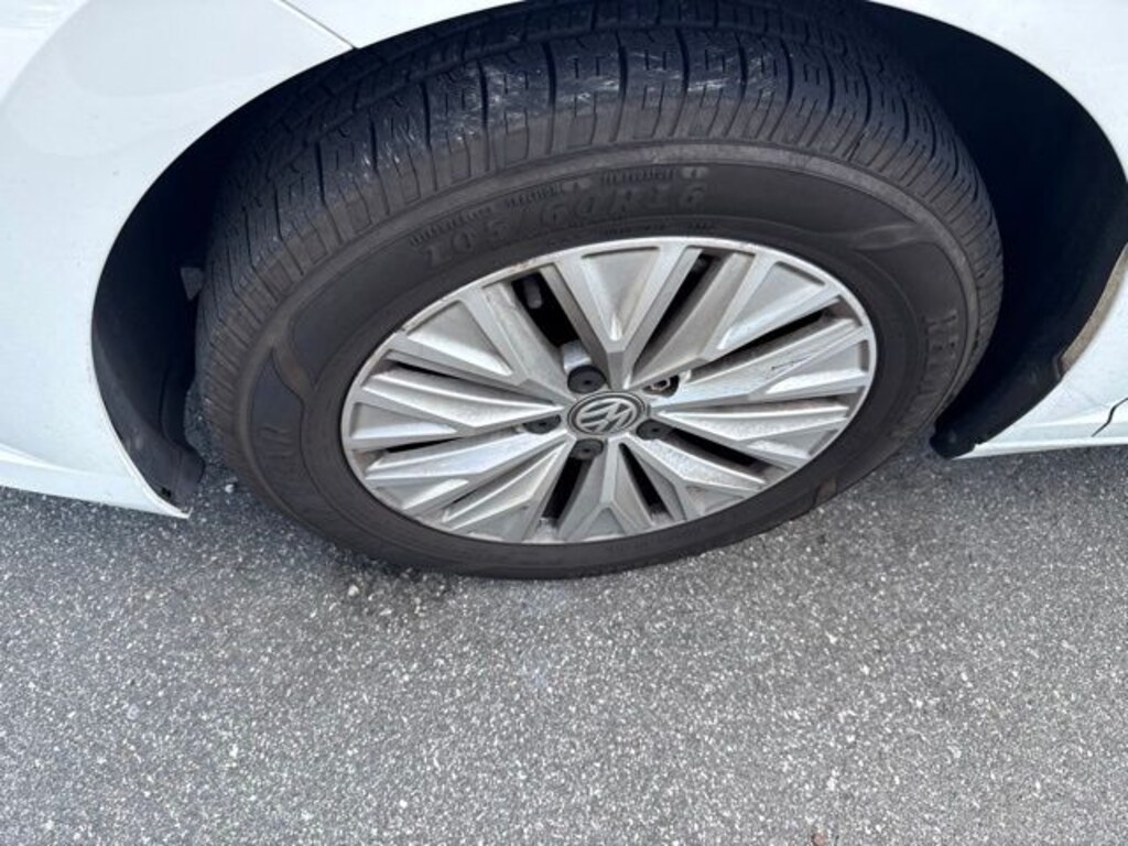 Used 2020 Volkswagen Jetta 1.4T SE Sedan