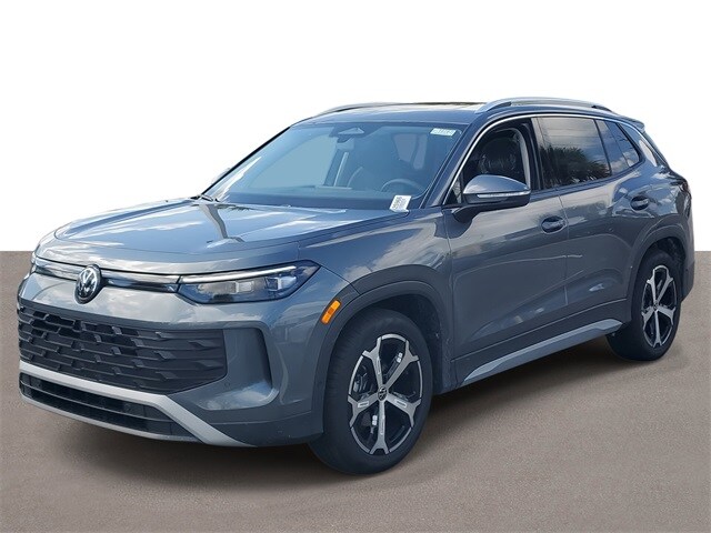 2025 Volkswagen Tiguan SE photo 2
