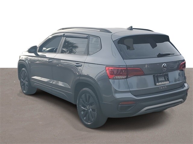 2024 Volkswagen Taos S photo 3