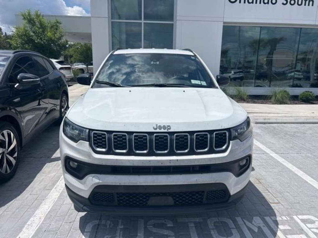 Used 2024 Jeep Compass Latitude SUV