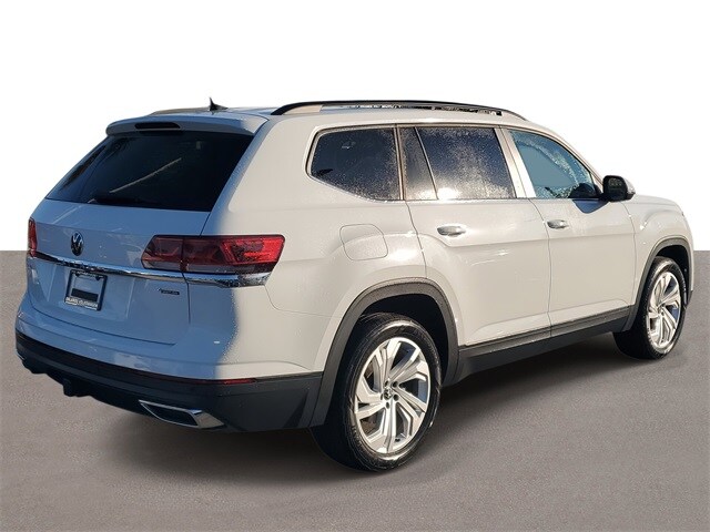 2023 Volkswagen Atlas V6 SE Technology photo 3