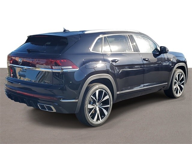 2026 Volkswagen Atlas Cross Sport SEL Premium R-Line photo 4