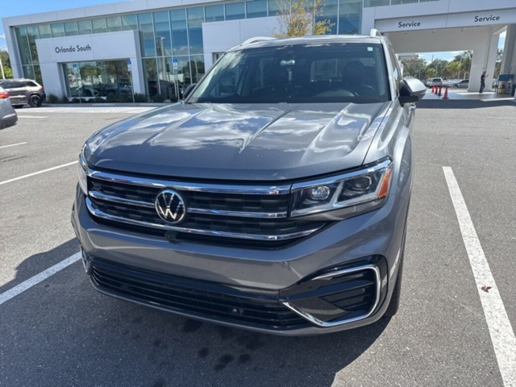 Used 2022 Volkswagen Atlas 3.6L V6 SEL Premium R-Line SUV