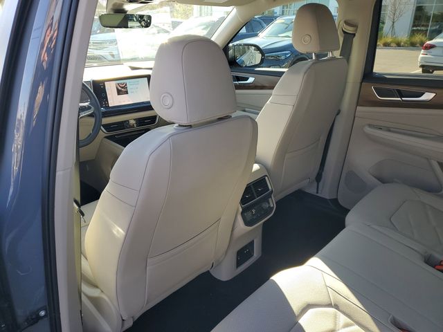 2026 Volkswagen Atlas SE w/Tech - Photo 10