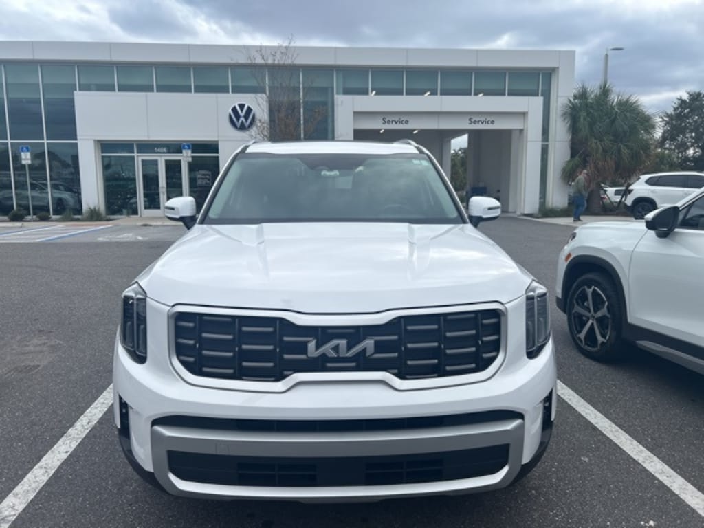 Used 2025 Kia Telluride S SUV