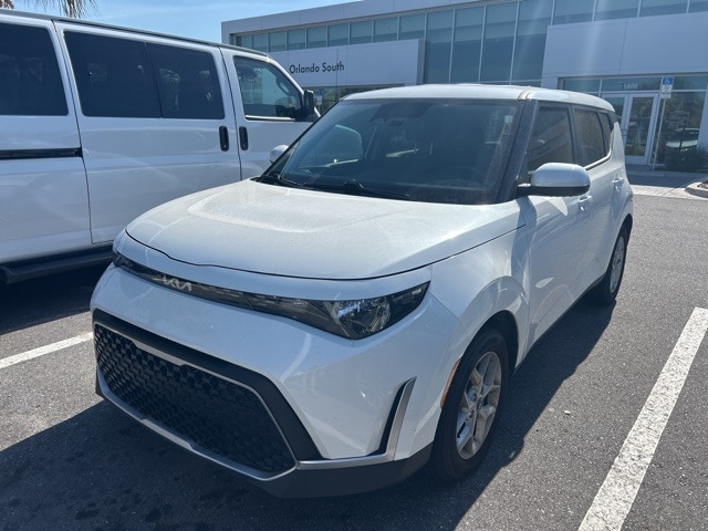 2024 Kia Soul LX