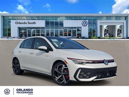 2025 Volkswagen Golf GTI 2.0T SE Hatchback