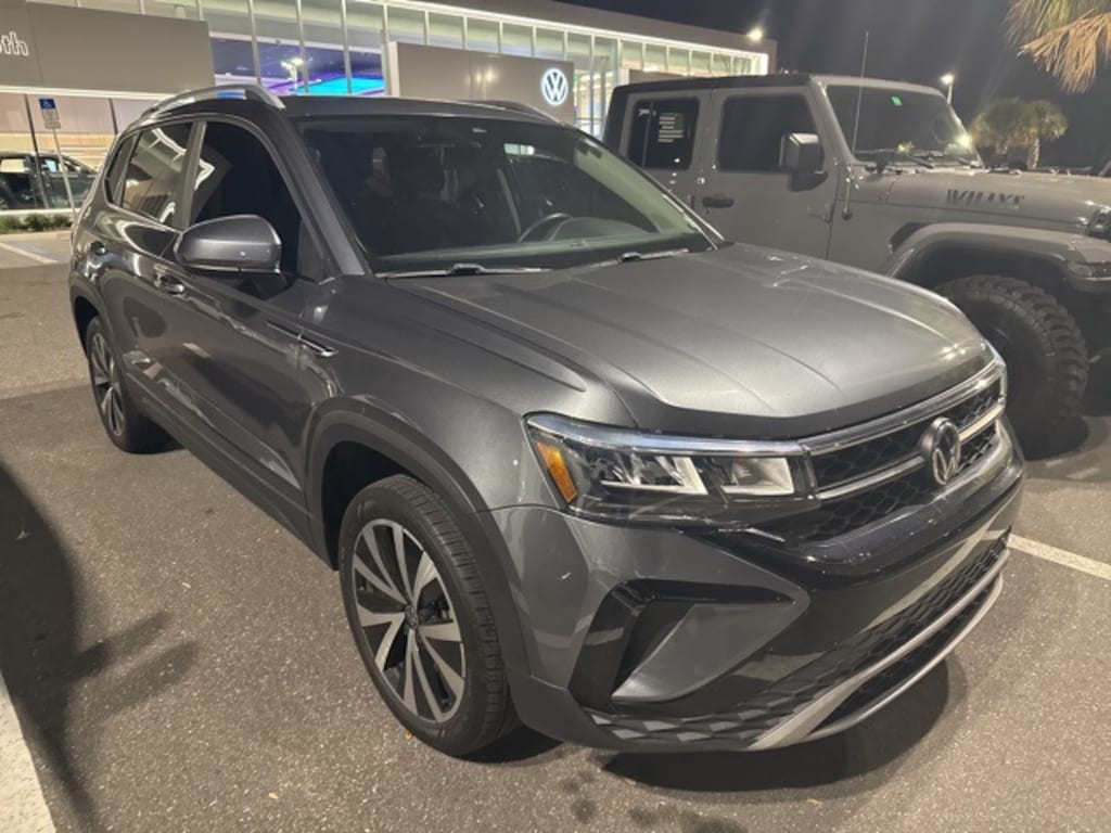Used 2022 Volkswagen Taos 1.5T SE SUV
