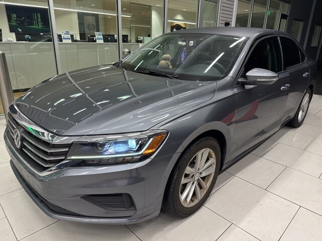2020 Volkswagen Passat 2.0T S photo 3