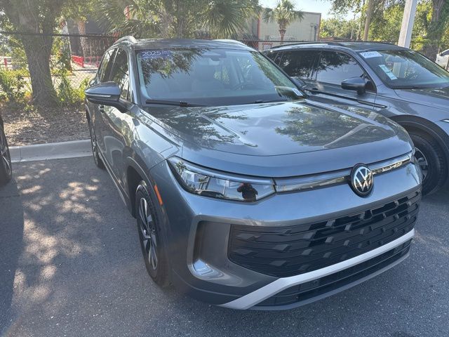 2025 Volkswagen Tiguan SUV 
