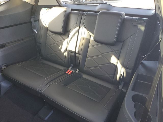 2026 Volkswagen Atlas SE w/Tech - Photo 12