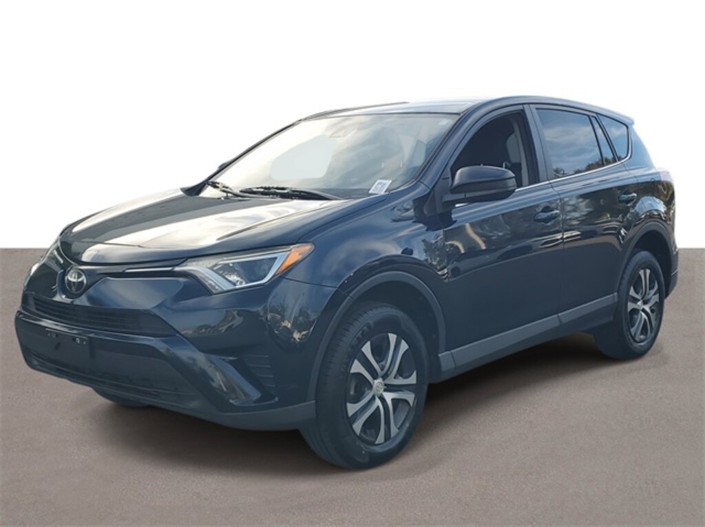 Used 2018 Toyota RAV4 LE SUV