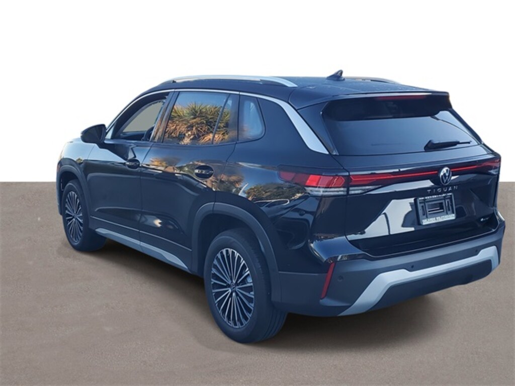 New 2026 Volkswagen Tiguan 2.0T S SUV