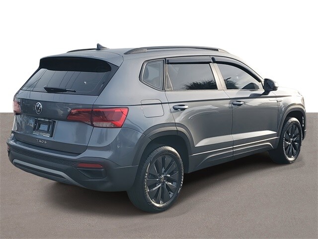 2024 Volkswagen Taos S photo 4