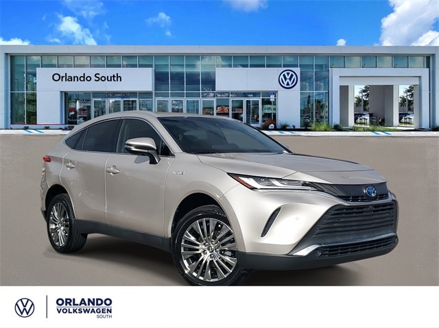 2021 Toyota Venza Limited's photo