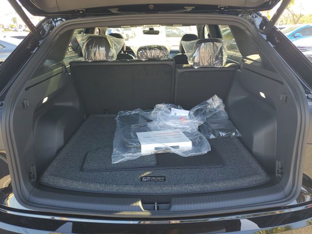 2026 Volkswagen Atlas Cross Sport SEL Premium R-LINE - Photo 8