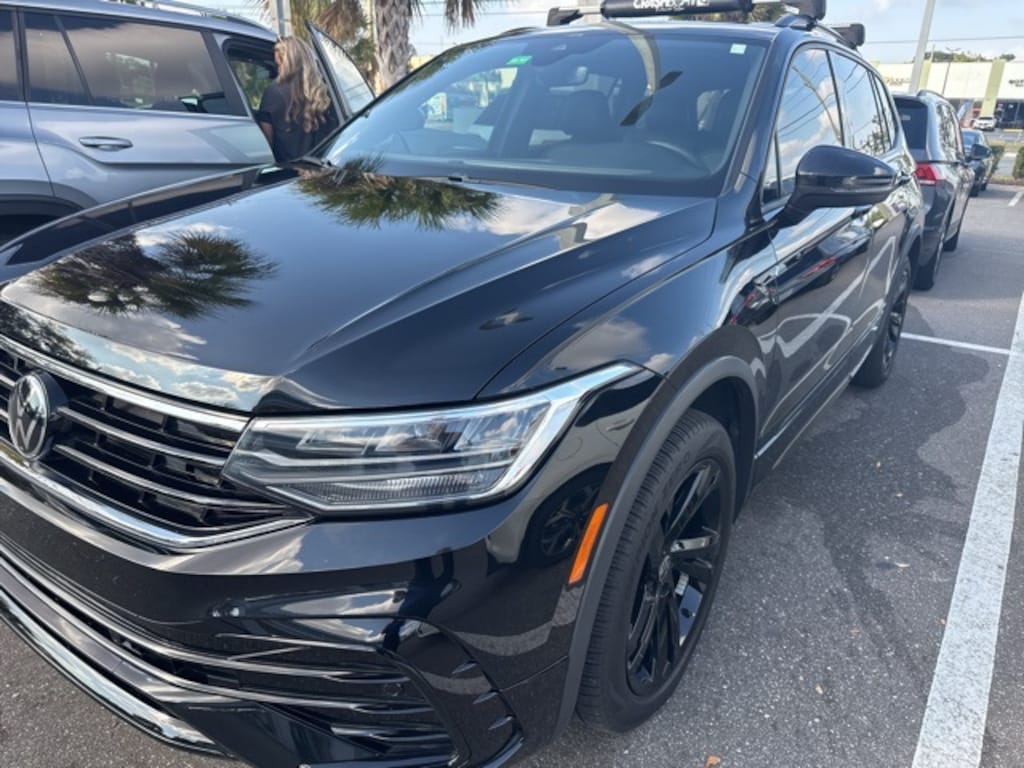 Used 2023 Volkswagen Tiguan 2.0T SE R-Line Black SUV