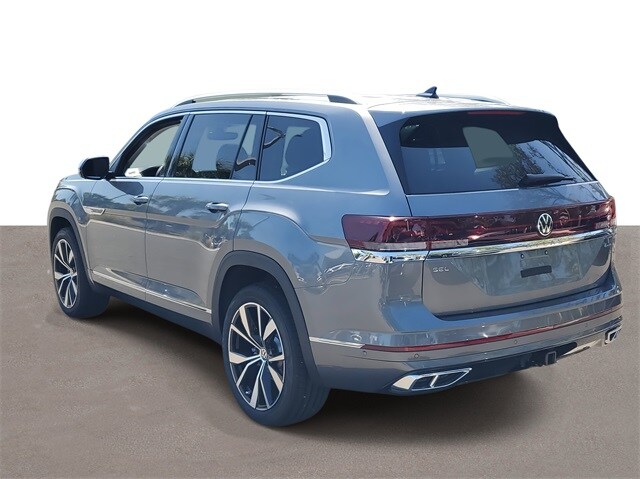 2025 Volkswagen Atlas SEL Premium R-Line photo 3