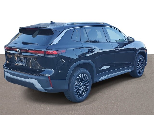 2026 Volkswagen Tiguan S photo 2