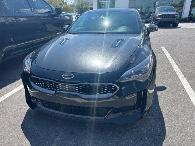 2021 Kia Stinger GT1 photo 2