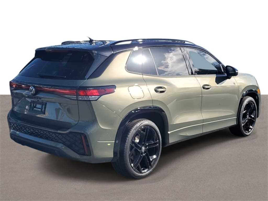 New 2025 Volkswagen Tiguan 2.0T SE R-Line Black SUV