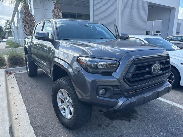 2020 Toyota Tacoma SR Double Cab 4WD V6 Auto Short Bed's photo