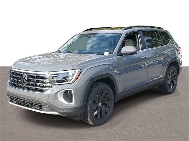 2026 Volkswagen Atlas SE Technology photo 2