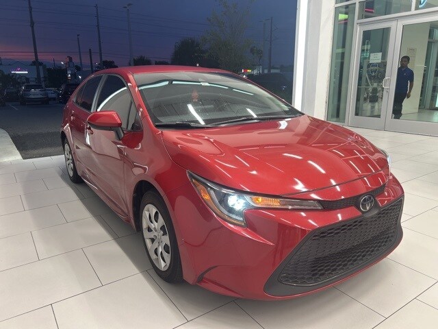 2021 Toyota Corolla LE photo 3