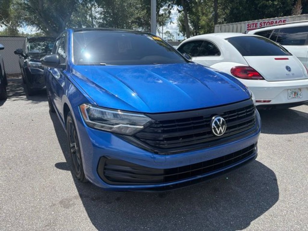 Used 2024 Volkswagen Jetta 1.5T SE Sedan