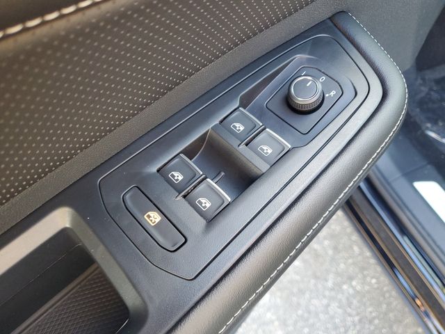 2026 Volkswagen Atlas SE w/Tech - Photo 16