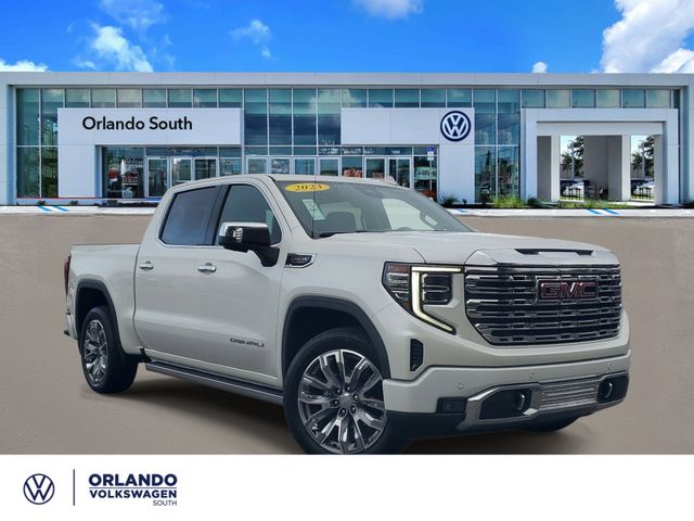 2023 GMC Sierra 4WD Crew Cab Short Box Denali's photo