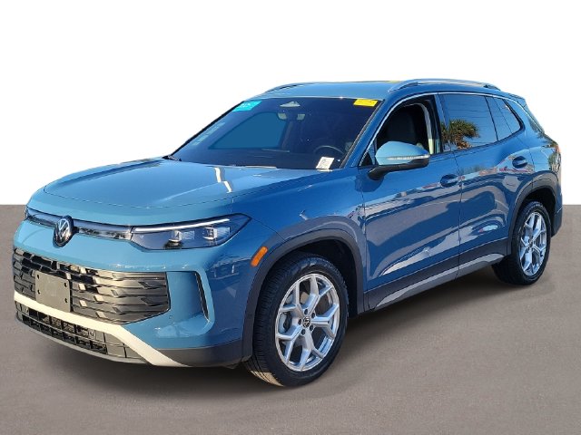 Certified 2025 Volkswagen Tiguan 2.0T SE SUV