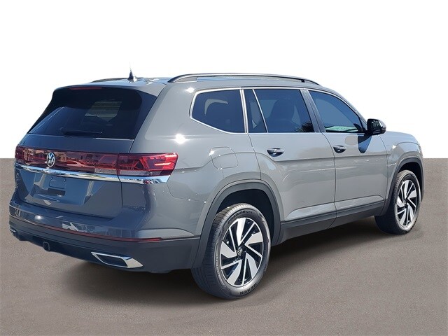 2026 Volkswagen Atlas SE Technology photo 4