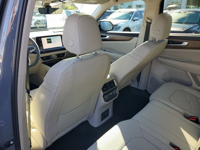 2026 Volkswagen Atlas SE w/Tech - Photo 10
