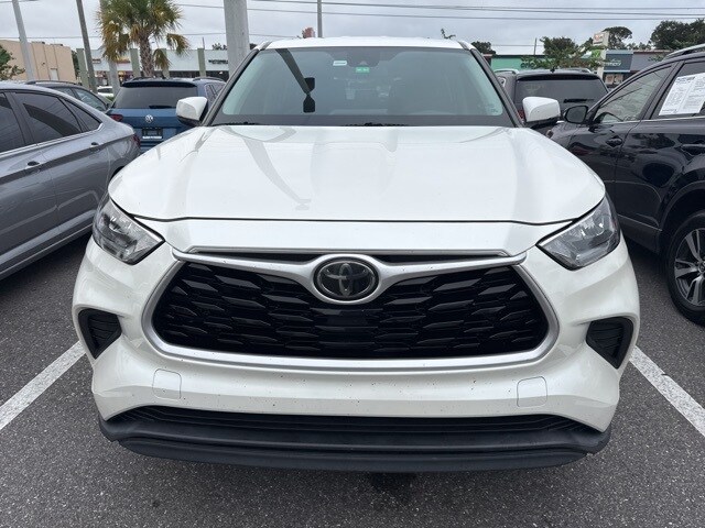 2020 Toyota Highlander L photo 2