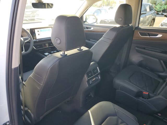 2026 Volkswagen Atlas SE w/Tech - Photo 8