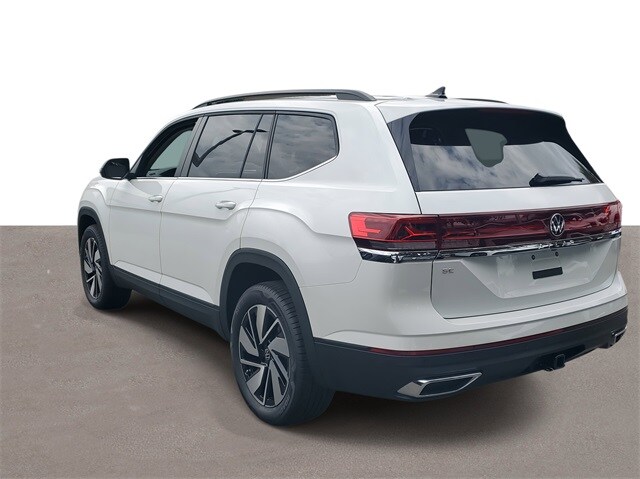 2026 Volkswagen Atlas SE Technology photo 3