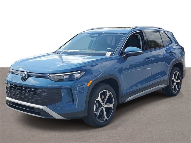 2025 Volkswagen Tiguan SE photo 2