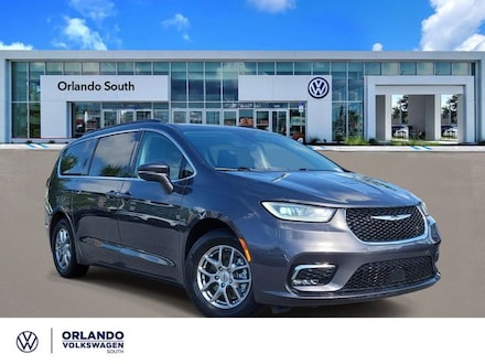 2021 Chrysler Pacifica Touring Minivan/Van