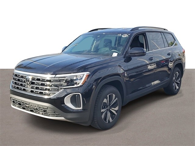 2026 Volkswagen Atlas SE photo 2