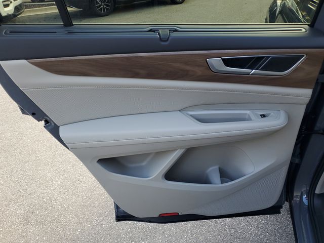 2026 Volkswagen Atlas SE w/Tech - Photo 9