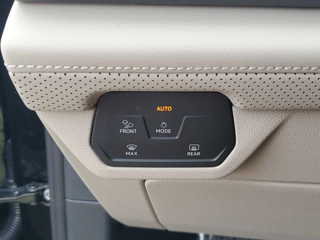 2026 Volkswagen Atlas SE w/Tech - Photo 29