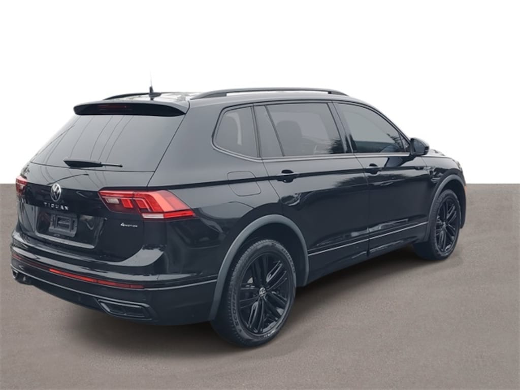 Certified 2022 Volkswagen Tiguan 2.0T SE R-Line Black SUV