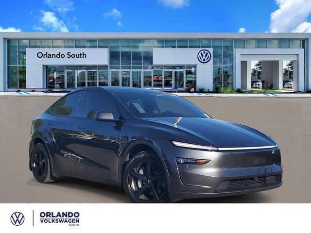 2026 Tesla Model Y Long Range RWD