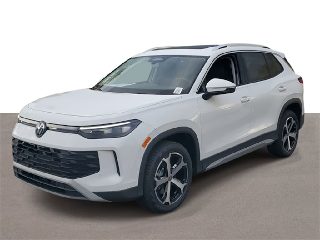 New 2026 Volkswagen Tiguan 2.0T SE SUV