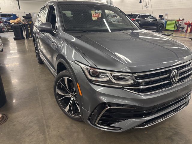 2024 Volkswagen Tiguan SUV 