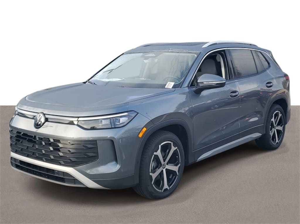 New 2026 Volkswagen Tiguan 2.0T SE SUV