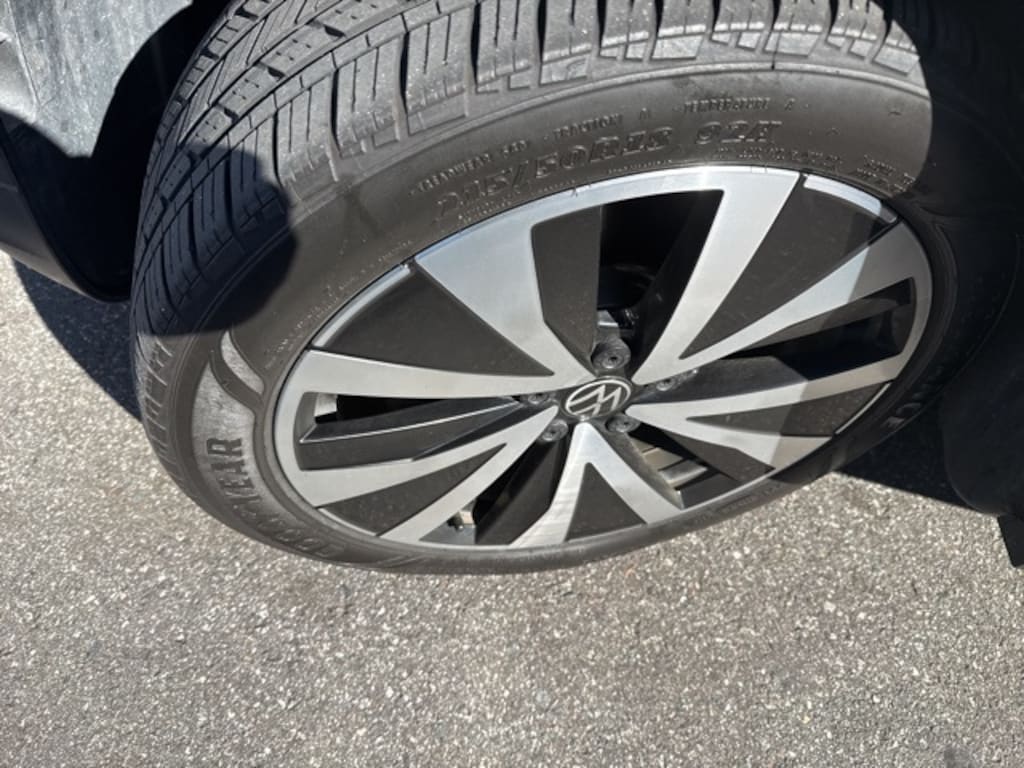 Used 2023 Volkswagen Taos 1.5T SE SUV